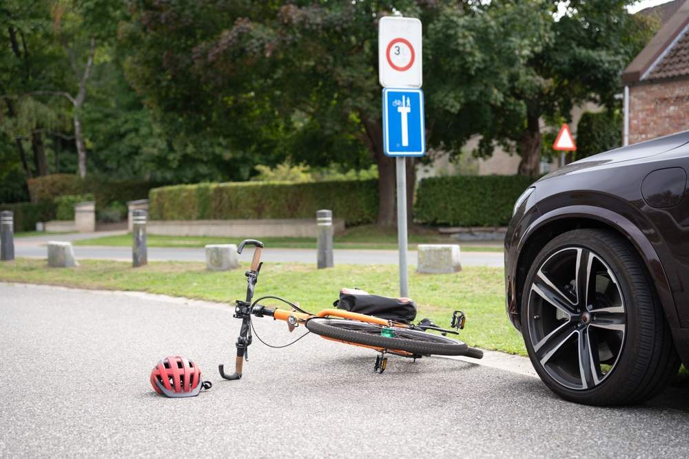 bicycle vs car accident statistics